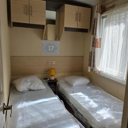 Grand Mobil Climatisation 4 X Velos Fournis * Dolus d'Oléron